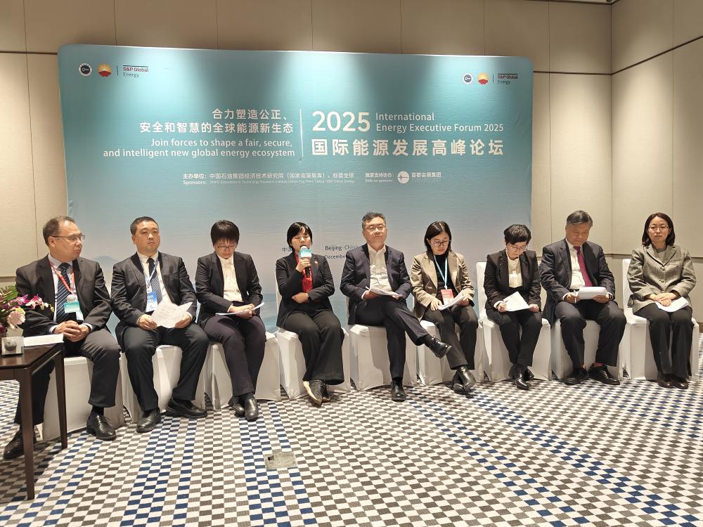 发布会现场(郑青亭/摄)