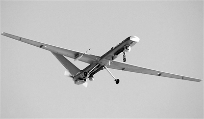 俄罗斯“猎户座”长航时无人机。