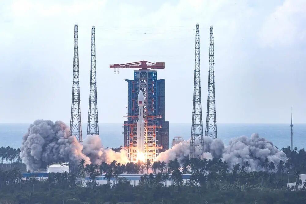 图片来源：新华社